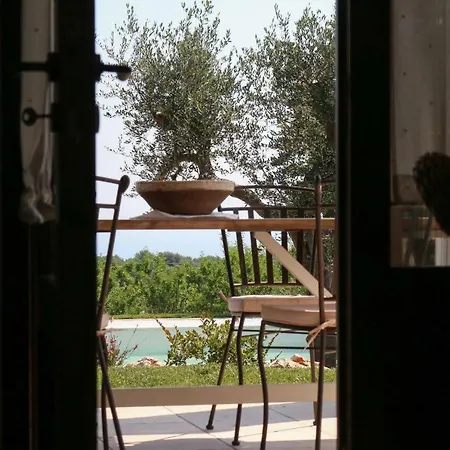 Del Vento فيلة بولينيانو آ ماري